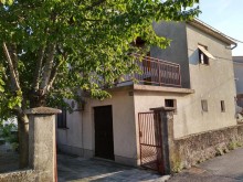  Samostatne stojaci dom v Kaštel Novi