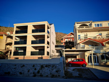 Luxusn&aacute; v&yacute;stavba v Segete