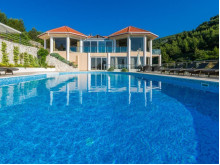 Vila pri mori na Korčule